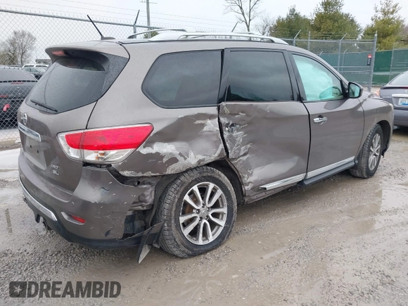 2013 Nissan Pathfinder S with VIN 5N1AR2MM5DC689696, listed as a IAAI auction lot 41445945 with 121,902 mi miles. Bid and sale history available at carsss.com. Image 4.
