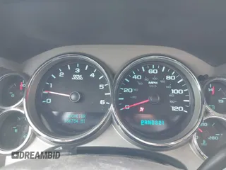 2008 Chevrolet Silverado 1500 Work Truck with VIN 1GCEK14C28Z222007, listed as a IAAI auction lot 41878668 with 186,754 mi miles. Bid and sale history available at carsss.com. Image 7.