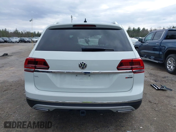 2019 Volkswagen Atlas SEL with VIN 1V2MR2CAXKC594264, listed as a IAAI auction lot 41872023 with 60,807 mi miles and . Bid and sale history available at DreamBid. Image 17.
