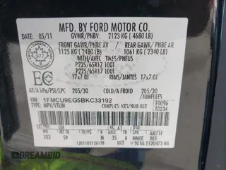 2011 Ford Escape Limited with VIN 1FMCU9EG5BKC33192, listed as a IAAI auction lot 42032152 with 160,745 mi miles. Bid and sale history available at carsss.com. Image 9.
