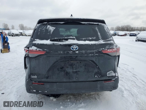 2021 Toyota Sienna LE with VIN 5TDKRKEC8MS049544, listed as a Copart auction lot 45875155 with 70,948 mi miles and Clean Title. Bid and sale history available at carsss.com. Image 6.