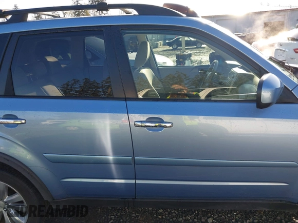 2011 Subaru Forester X Premium с VIN JF2SHADC3BH740353, выставлен на аукционе IAAI как лот 42000278 с пробегом 65 024 миль миль и . История ставок и продаж доступна на DreamBid. Изображение 13.