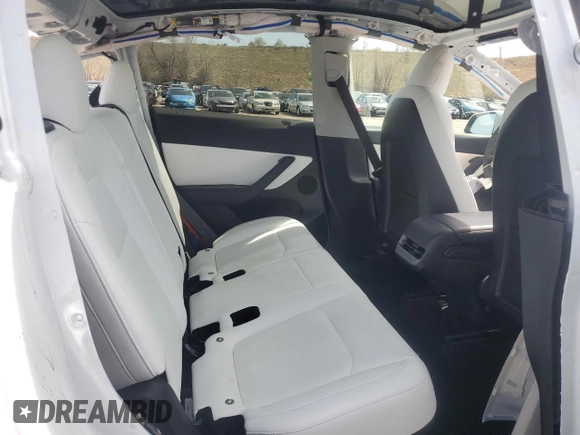 2022 Tesla Model Y Long Range with VIN 7SAYGDEE0NF436885, listed as a Copart auction lot 52101735 with 35,799 mi miles and Salvage Title. Bid and sale history available at carsss.com. Image 11.