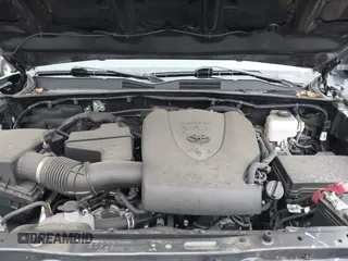 2023 Toyota Tacoma SR5 z VIN 3TMDZ5BN4PM148379, wystawiony jako IAAI lot #41547628 z przebiegiem 30 001 mil mil oraz . Historia ofert i sprzedaży dostępna na DreamBid. Obrazek 10.