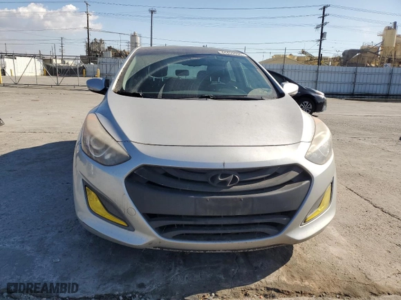 2014 Hyundai Elantra GT with VIN KMHD35LH4EU177136, listed as a Copart auction lot 44459995 with 165,726 mi miles and Clean Title. Bid and sale history available at carsss.com. Image 5.