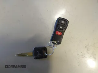 2017 Nissan NV SL z VIN 5BZAF0AA6HN852913, wystawiony jako IAAI lot #41686657 z przebiegiem 88 182 mil mil oraz . Historia ofert i sprzedaży dostępna na DreamBid. Obrazek 11.
