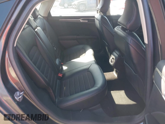 2017 Ford Fusion SE z VIN 3FA6P0HD8HR211638, wystawiony jako IAAI lot #42029399 z przebiegiem 90 262 mil mil oraz . Historia ofert i sprzedaży dostępna na DreamBid. Obrazek 8.