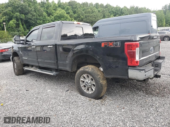 2019 Ford F-250 XL with VIN 1FT7W2B61KEC53666, listed as a Copart auction lot 60082005 with 147,277 mi miles and Salvage title. Bid and sale history available at DreamBid. Image 2.