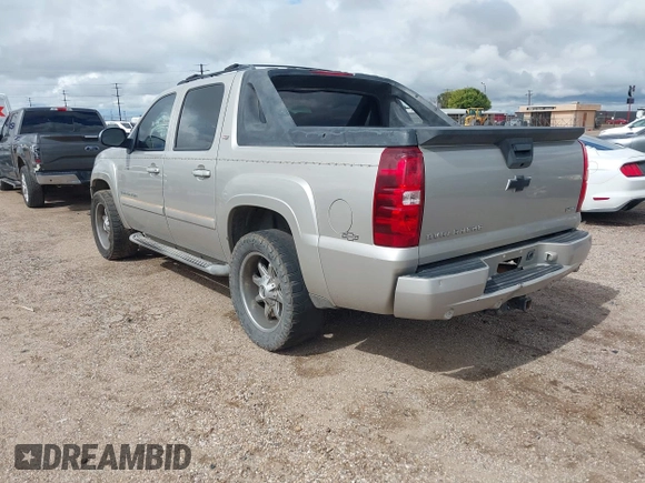 2007 Chevrolet Avalanche 3LT with VIN 3GNFK12327G293544, listed as a IAAI auction lot 42483512 with 251,356 mi miles and . Bid and sale history available at DreamBid. Image 3.