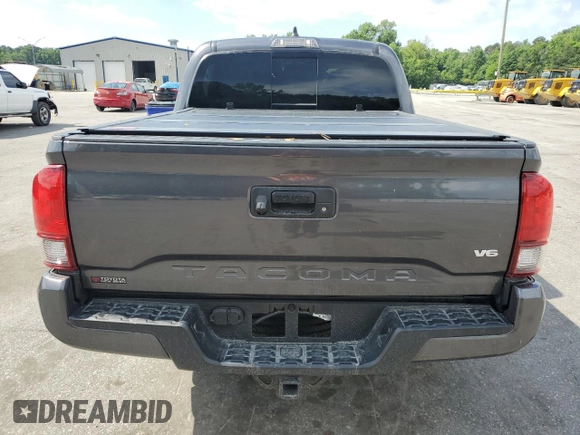 2023 Toyota Tacoma SR5 z VIN 3TYAZ5CN1PT040050, wystawiony jako Copart lot #55241125 z przebiegiem 11 039 mil mil oraz Szkoda całkowita • Salvage title. Historia ofert i sprzedaży dostępna na DreamBid. Obrazek 6.
