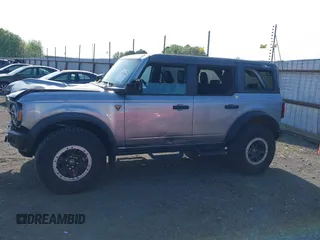 2023 Ford Bronco with VIN 1FMEE5DP2PLB52734, listed as a IAAI auction lot 41914950 with 6,485 mi miles and . Bid and sale history available at carsss.com. Image 14.