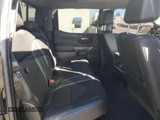 2019 Chevrolet Silverado 1500 LTZ with VIN 3GCUYGEL2KG182725, listed as a Copart auction lot 50393705 with 135,057 mi miles and Salvage Title. Bid and sale history available at DreamBid. Image 10.