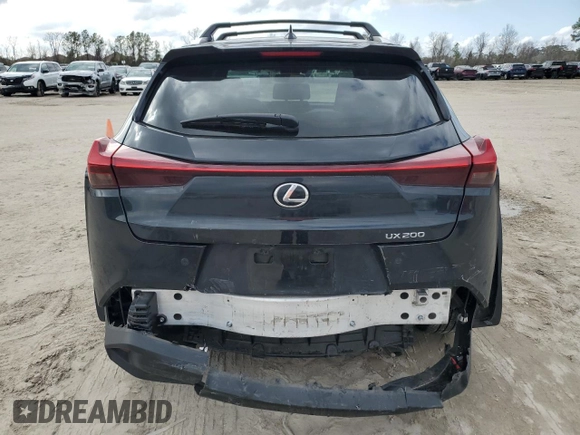 2022 Lexus UX 200 z VIN JTHX3JBH9N2054938, wystawiony jako Copart lot #43940695 z przebiegiem 27 002 mil mil oraz Szkoda całkowita • Salvage title. Historia ofert i sprzedaży dostępna na DreamBid. Obrazek 6.