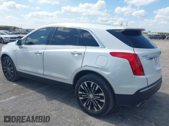 2017 Cadillac XT5 Premium Luxury FWD z VIN 1GYKNCRS5HZ230621, wystawiony jako IAAI lot #42123597 z przebiegiem 88 268 mil mil oraz . Historia ofert i sprzedaży dostępna na DreamBid. Obrazek 3.