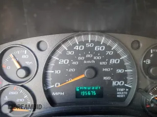 2006 Chevrolet Express Passenger с VIN 1GAHG35U361272100, выставлен на аукционе Copart как лот 80894584 с пробегом 195 675 миль миль и Списание • Salvage title. История ставок и продаж доступна на DreamBid. Изображение 9.