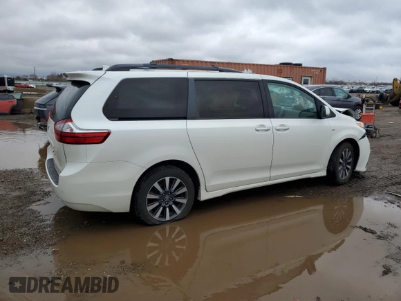 2019 Toyota Sienna XLE with VIN 5TDDZ3DC0KS224611, listed as a Copart auction lot 47667495 with 61,829 mi miles and Salvage Title. Bid and sale history available at carsss.com. Image 3.