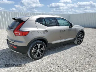 2021 Volvo XC40 Inscription with VIN YV4AC2HL7M2598441, listed as a Copart auction lot 46671144 with 6,336 mi miles. Bid and sale history available at carsss.com. Image 3.