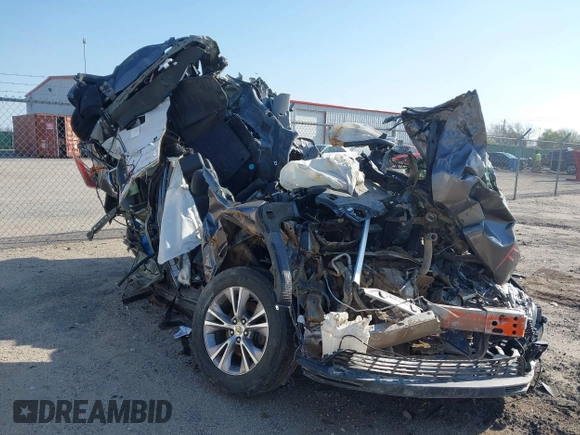2015 Toyota Highlander XLE z VIN 5TDJKRFH5FS076786, wystawiony jako IAAI lot #41848891 z przebiegiem Nie podano mil oraz . Historia ofert i sprzedaży dostępna na DreamBid. Obrazek 1.