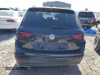 2020 Volkswagen Tiguan S z VIN 3VV1B7AX7LM133358, wystawiony jako Copart lot #61960445 z przebiegiem 74 698 mil mil oraz Szkoda całkowita • Salvage title. Historia ofert i sprzedaży dostępna na DreamBid. Obrazek 6.