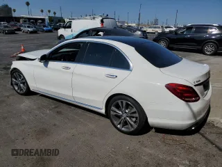 2016 Mercedes-Benz C 300 с VIN 55SWF4JB7GU167367, выставлен на аукционе Copart как лот 65421495 с пробегом 74 822 миль миль и Списание • Salvage title. История ставок и продаж доступна на DreamBid. Изображение 2.