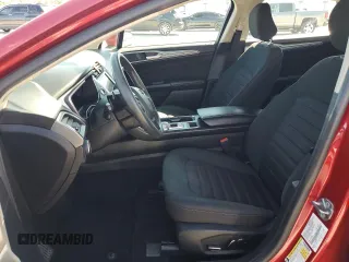 2020 Ford Fusion SE с VIN 3FA6P0T92LR121185, выставлен на аукционе Copart как лот 57256565 с пробегом 87 727 миль миль и Списание • Salvage title. История ставок и продаж доступна на DreamBid. Изображение 7.