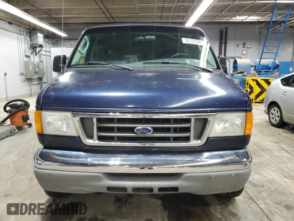 2004 Ford Econoline Passenger XL with VIN 1FDSS31L74HB00130, listed as a Copart auction lot 47723245 with 164,075 mi miles and Clean title. Bid and sale history available at DreamBid. Image 5.