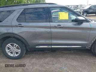 2022 Ford Explorer XLT с VIN 1FMSK8DH6NGA69352, выставлен на аукционе IAAI как лот 42271312 с пробегом 44 533 миль миль и . История ставок и продаж доступна на DreamBid. Изображение 13.