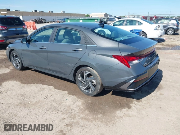 2024 Hyundai Elantra SEL с VIN KMHLS4DG2RU724506, выставлен на аукционе IAAI как лот 42285045 с пробегом 37 998 миль миль и . История ставок и продаж доступна на DreamBid. Изображение 3.