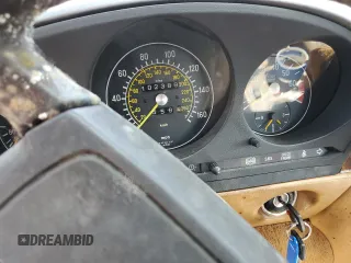 1988 Mercedes-Benz 560 SL with VIN WDBBA48D0JA086361, listed as a Copart auction lot 77939174 with 102,389 mi miles and Salvage Title. Bid and sale history available at carsss.com. Image 9.