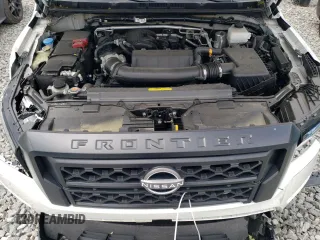 2024 Nissan Frontier S z VIN 1N6ED1CLXRN610829, wystawiony jako Copart lot #56381455 z przebiegiem 9 581 mil mil oraz Szkoda całkowita • Salvage title. Historia ofert i sprzedaży dostępna na DreamBid. Obrazek 11.