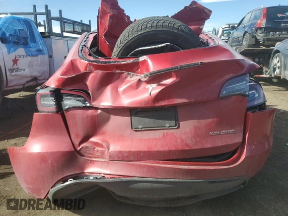 2020 Tesla Model Y Long Range with VIN 5YJYGDEF6LF009729, listed as a Copart auction lot 43817095 with Not Provided miles and Salvage Title. Bid and sale history available at DreamBid. Image 6.