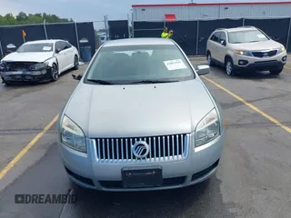 2006 Mercury Milan Premier z VIN 3MEFM08176R604051, wystawiony jako IAAI lot #42093362 z przebiegiem 343 608 mil mil oraz . Historia ofert i sprzedaży dostępna na DreamBid. Obrazek 12.