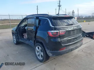 2020 Jeep Compass Latitude with VIN 3C4NJCBB7LT162363, listed as a IAAI auction lot 41253878 with 68,313 mi miles and . Bid and sale history available at DreamBid. Image 3.