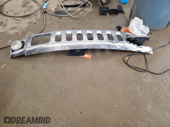 2006 Hummer H3 with VIN 5GTDN136568173279, listed as a Copart auction lot 86088854 with 142,813 mi miles and Salvage Title. Bid and sale history available at DreamBid. Image 13.