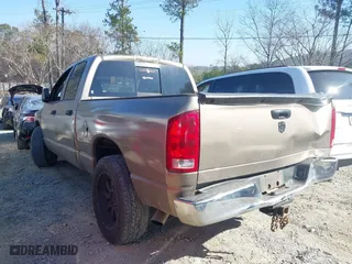 2006 Dodge Ram 1500 SLT with VIN 1D7HA182X6J183590, listed as a IAAI auction lot 41655170 with 488,650 mi miles. Bid and sale history available at carsss.com. Image 3.