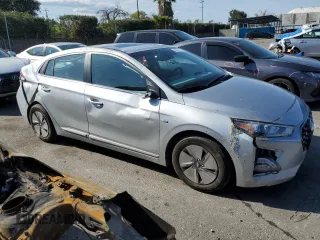 2020 Hyundai Ioniq SE with VIN KMHC75LC7LU241476, listed as a Copart auction lot 48621135 with 21,530 mi miles and Salvage title. Bid and sale history available at DreamBid. Image 4.