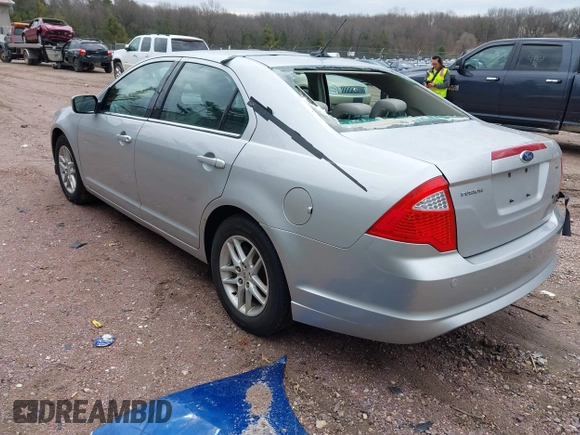 2010 Ford Fusion SE with VIN 3FAHP0HA2AR381532, listed as a IAAI auction lot 42112479 with 117,156 mi miles and . Bid and sale history available at DreamBid. Image 3.
