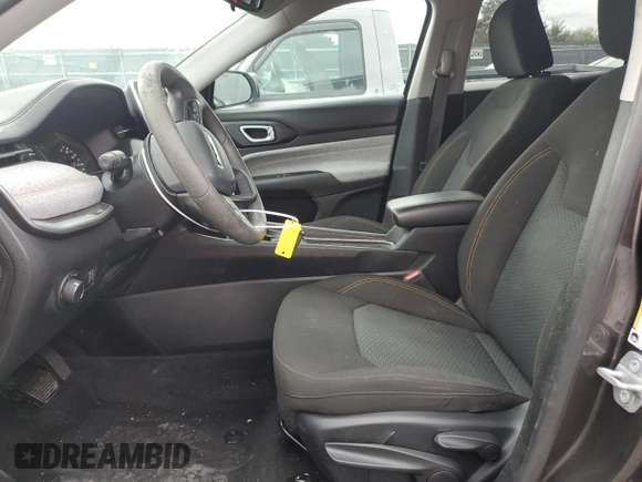 2022 Jeep Compass Sport with VIN 3C4NJCAB3NT103282, listed as a Copart auction lot 79294214 with 37,925 mi miles and Salvage Title. Bid and sale history available at carsss.com. Image 7.