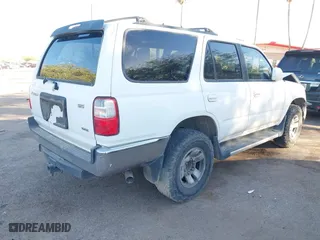 2001 Toyota 4Runner SR5 with VIN JT3GN86R410214273, listed as a IAAI auction lot 40705290 with 279,709 mi miles. Bid and sale history available at carsss.com. Image 4.