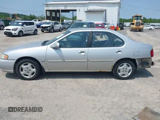 2001 Nissan Altima GXE z VIN 1N4DL01D51C232268, wystawiony jako IAAI lot #42405299 z przebiegiem 138 573 mil mil oraz . Historia ofert i sprzedaży dostępna na DreamBid. Obrazek 15.