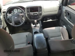 2007 Ford Escape XLS с VIN 1FMYU02Z57KB88320, выставлен на аукционе Copart как лот 62097855 с пробегом 150 670 миль миль и Чистый • Clean title. История ставок и продаж доступна на DreamBid. Изображение 8.