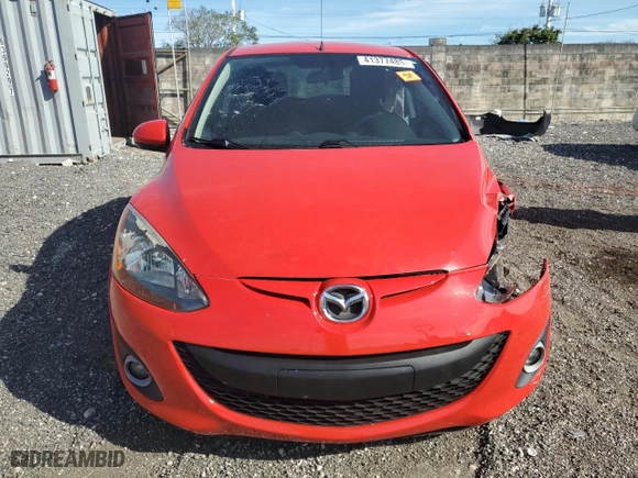 2012 Mazda Mazda2 Touring with VIN JM1DE1LY8C0135404, listed as a Copart auction lot 41377485 with 173,719 mi miles and Non Repairable. Bid and sale history available at carsss.com. Image 5.