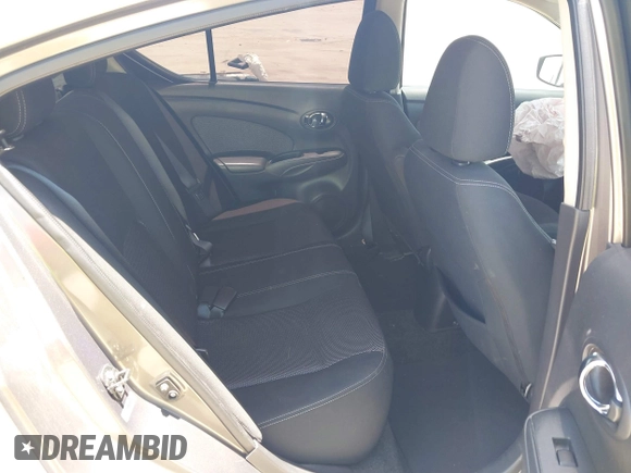 2016 Nissan Versa SV z VIN 3N1CN7AP2GL855060, wystawiony jako IAAI lot #42436960 z przebiegiem 120 271 mil mil oraz . Historia ofert i sprzedaży dostępna na DreamBid. Obrazek 8.