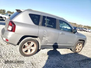 2017 Jeep Compass Sport with VIN 1C4NJCBBXHD118564, listed as a Copart auction lot 89397005 with 111,836 mi miles and Clean Title. Bid and sale history available at carsss.com. Image 3.