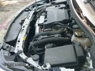 2018 Chevrolet Cruze Premier z VIN 1G1BF5SMXJ7147965, wystawiony jako IAAI lot #42411218 z przebiegiem 53 981 mil mil oraz . Historia ofert i sprzedaży dostępna na DreamBid. Obrazek 19.