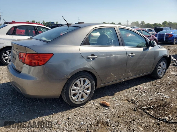 2010 Kia Forte EX with VIN KNAFU4A26A5863411, listed as a Copart auction lot 62728044 with 141,778 mi miles and Salvage Title. Bid and sale history available at carsss.com. Image 3.