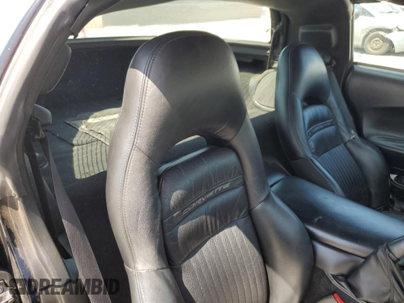 2004 Chevrolet Corvette with VIN 1G1YY22G145116083, listed as a Copart auction lot 52054735 with 158,087 mi miles and Salvage Title. Bid and sale history available at carsss.com. Image 10.