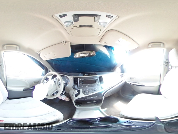 2012 Toyota Sienna LE AAS с VIN 5TDKK3DC4CS218114, выставлен на аукционе Copart как лот 56473025 с пробегом 214 865 миль миль и Списание • Salvage title. История ставок и продаж доступна на DreamBid. Изображение 16.