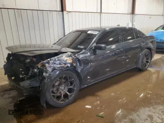 2019 Chrysler 300 with VIN 2C3CCABG4KH640476, listed as a Copart auction lot 44200365 with 80,077 mi miles and Salvage Title. Bid and sale history available at carsss.com. Image 1.
