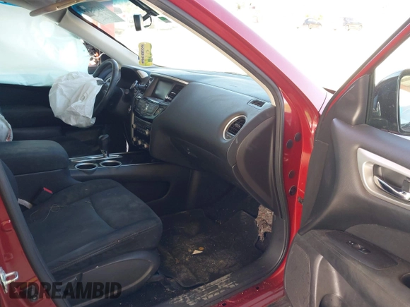 2016 Nissan Pathfinder SV with VIN 5N1AR2MN6GC621713, listed as a IAAI auction lot 41275408 with 136,017 mi miles. Bid and sale history available at carsss.com. Image 5.